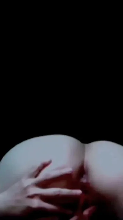 Hot desi nude girl fingers her hairy wet pussy Clip 1