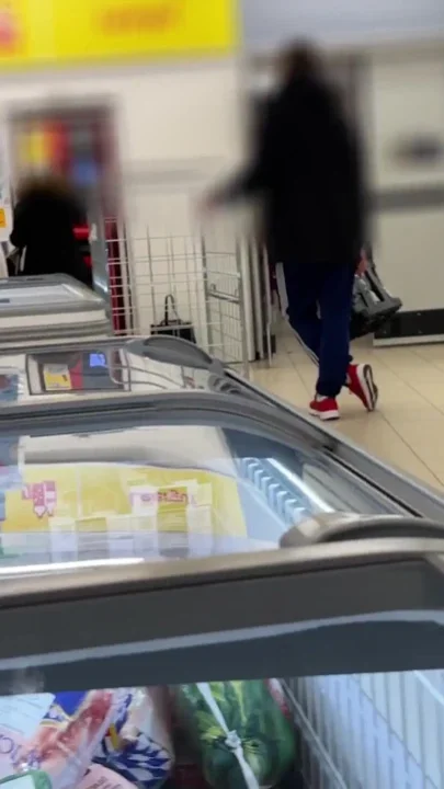 Extreme Risky Handjob in Supermarket an Wiped Cum on Productp