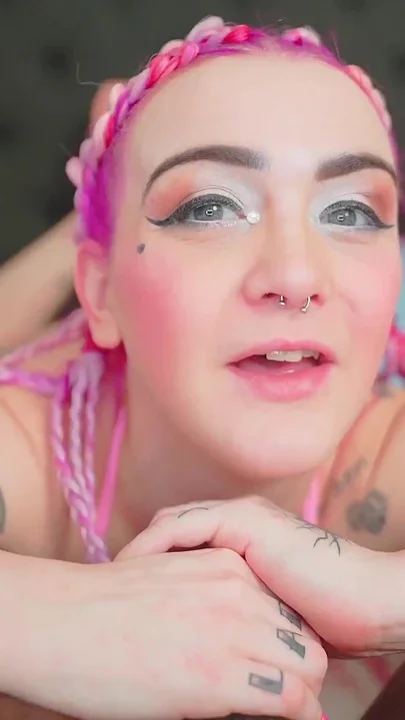Semaj Media Chloe Hart Loves Humiliating You While Sucking on a Big Dick Small