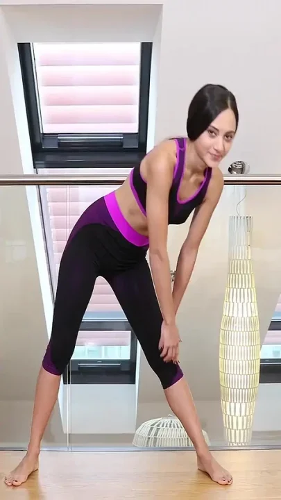 Watch Shrima Malati Workout in Her Sexy Yoga Pants