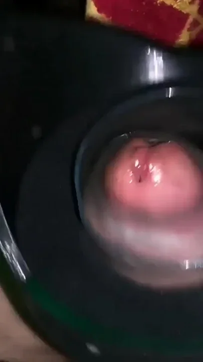 A jerk-off robot tests the stamina of a large penis Clip 2