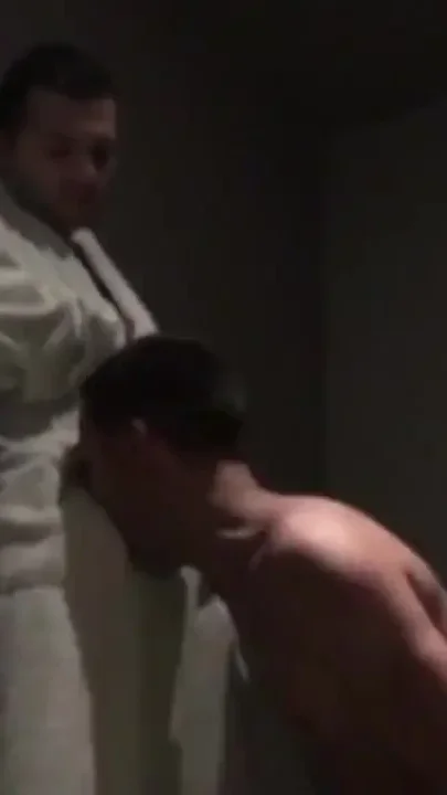 Julien fucked by the XXL cock of Malik