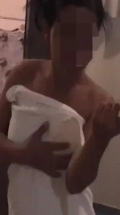 Naughty Married Woman Calling Me to the Shower