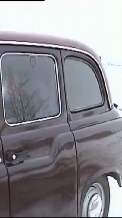 Car Sex with a Hot Blonde