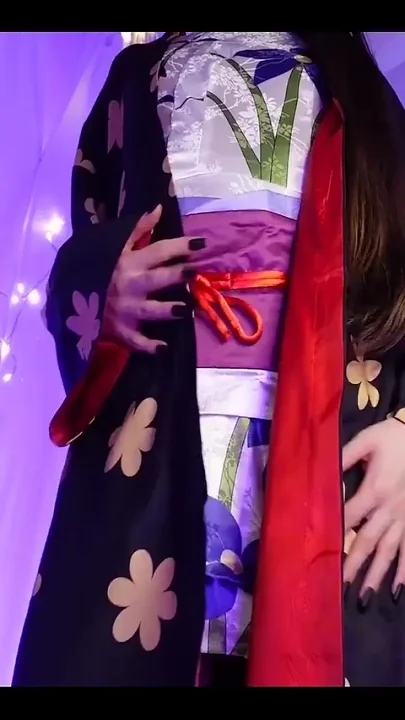 Kimono Jerking Session Until I Cum Twice in Today's Scene I'm Wearing a Kimono Robe