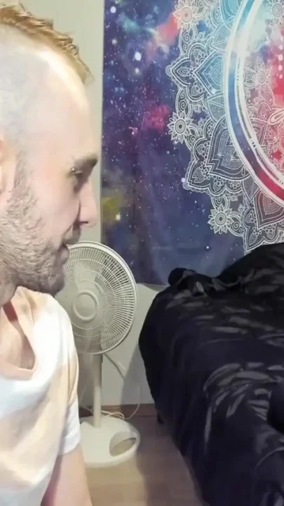 TracyD clit sucker vibe unboxing and masturbation