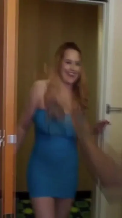 Hot and wet pussy delivery