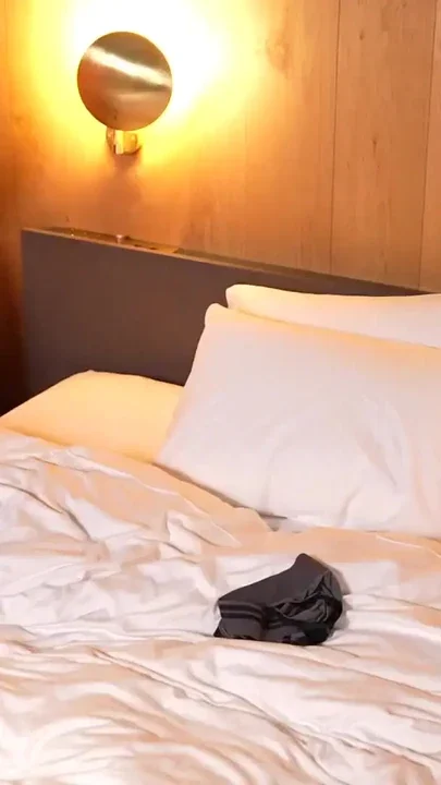 Part 2 Slender beautiful breasts and pre-butt beauty A frustrated beauty has sex