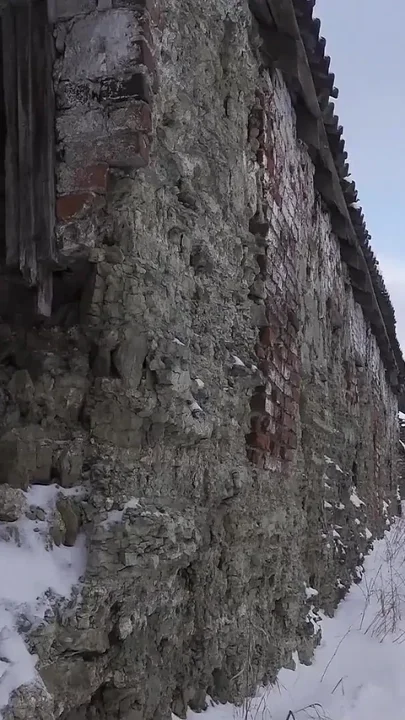 Surprise by Got2Pee where girls come to piss