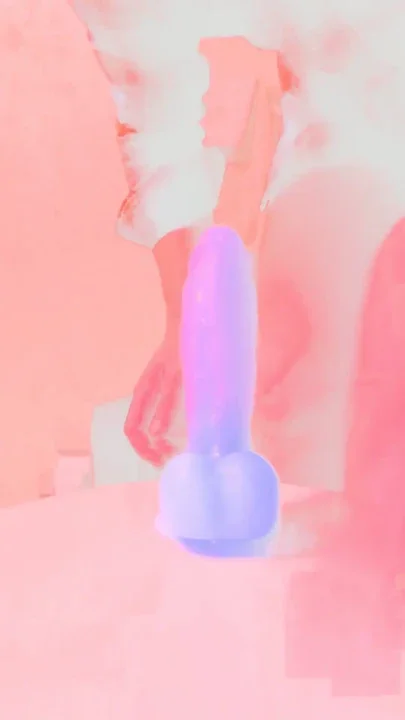 trying out a a new fat dildo