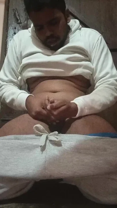 I means indian Ismart boy Ismaatdeva has lost her control After her Aunt Chachi