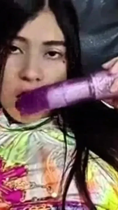 COLOMBIAN MASTURBATES Clip 1