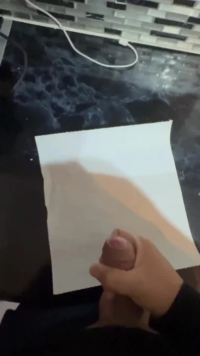 My curious straight friend wanna see me cum Clip 1