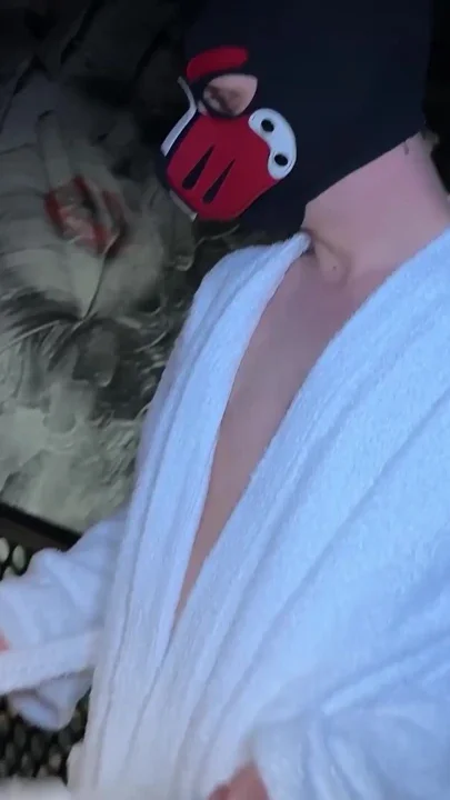 Geels Fuck Weekend - Part 2 Midnight Bath