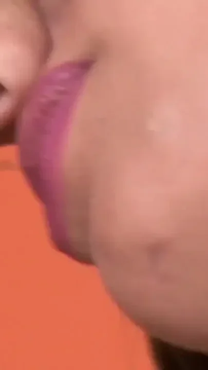 Amber & Jaelyn - Big Toy Joy 01
