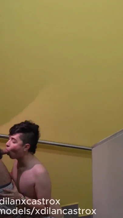 HETERO CUMS INSIDE THE ASS OF HIS GAY TWINK NEIGHBOR AND LEAVES HIS ASS OPEN
