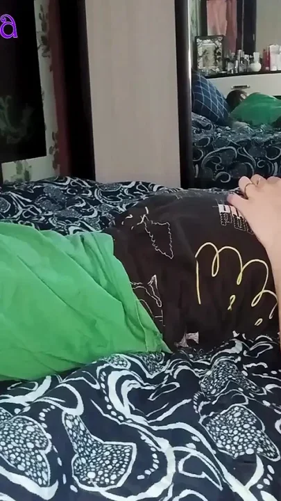 I Kiss the Guy Until He Gets Excited and Fucks Me and I Swallow His Sperm I Love