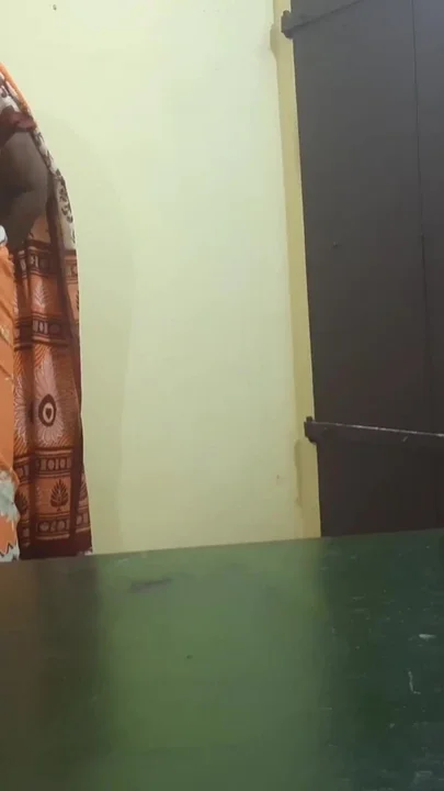 I Had the Most Beautiful Sex with a Beautiful Older Tamil Woman Wearing a Saree