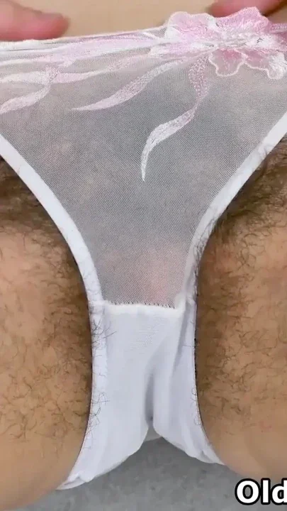 European milf Valentina Ross strips out of her jeans and works her hairy cunt