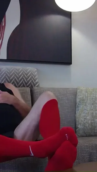 Seduced Bear Orders Delivery and the Driver Gets More Than a Tip