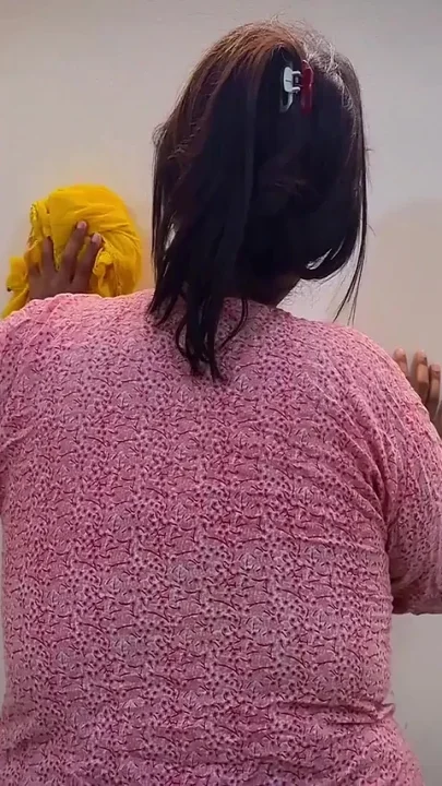 19yo BBW Hot Maid Without Pant Half Naked Girl Send a Video to the Owner to Get Promotion