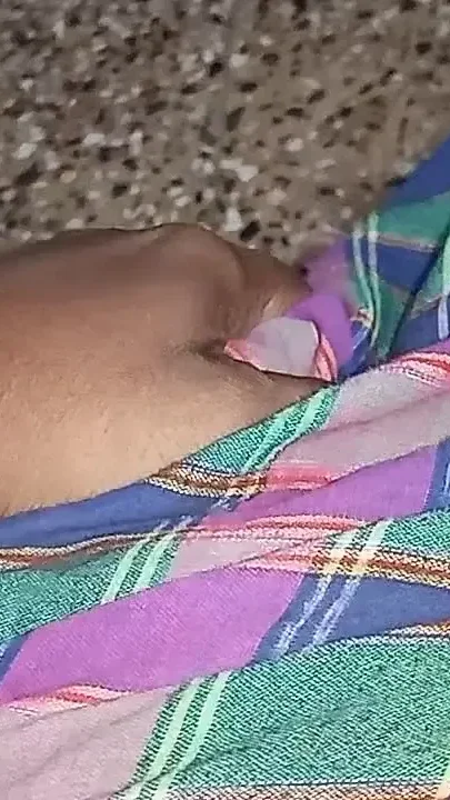 Dubai Boy Bathroom Masterbate with Kissing