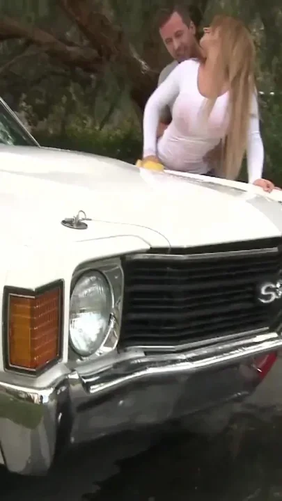 Giant juicy juggs - Corinna Blake