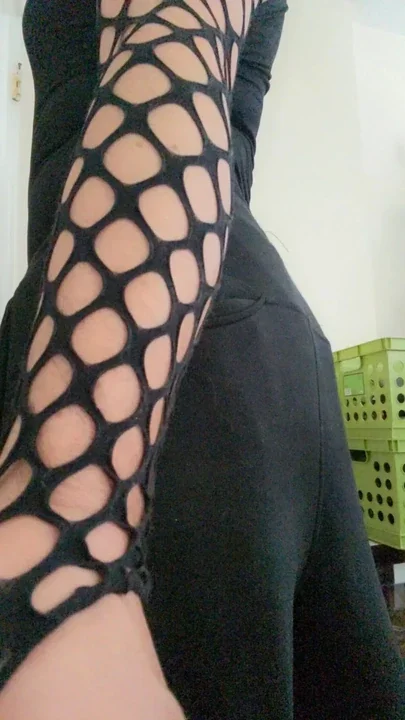 Sissy undresses to show whats under
