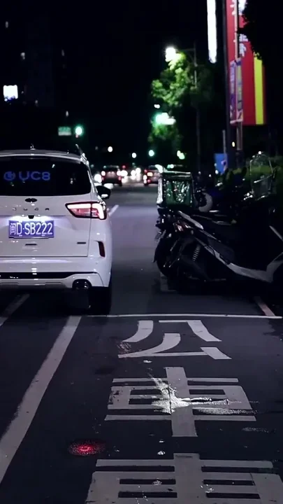 Busty Asian Pays for Uber with Hardcore Fuck