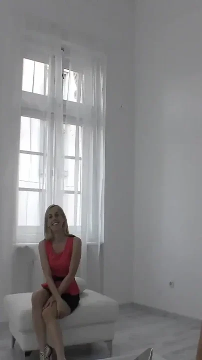 Horny Secretary Nesty Seduces Her Boss