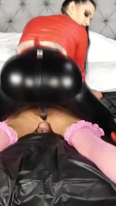 Active and Passive Sex Positions with a Cheap Sissy Slave Clip 1