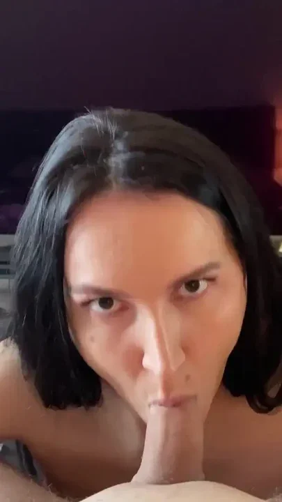 She Shows Off in the Mirror Then Begs him to Cum in her ass Clip 2