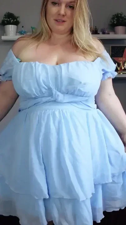 Dress Haul Try On Clip 3