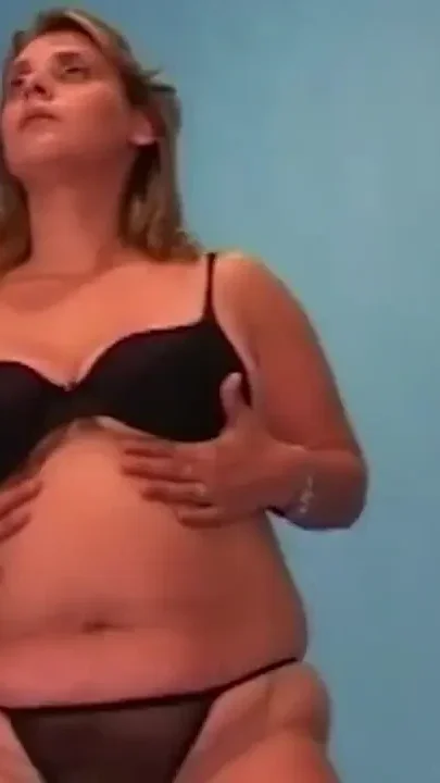 Curvy girl rides on cock during photoshoot