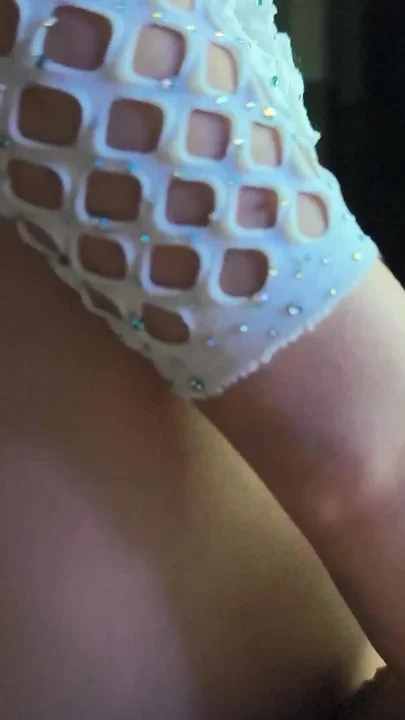 I rub the perfect pussy against my stepbrother's huge dick and dance him