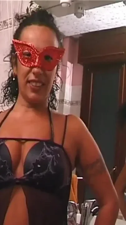 Amateur Masked Pleasure