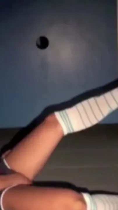 Snffin sneaker in glory holes
