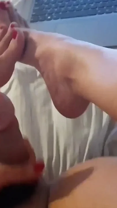 TS Zoey Cumming on Her Pretty Feet