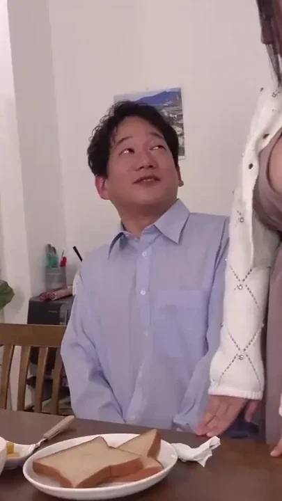 Tsukada Shiori - Masochistic Married Woman Cuckoled Senior Couple's Sexy Scheme Clip 1