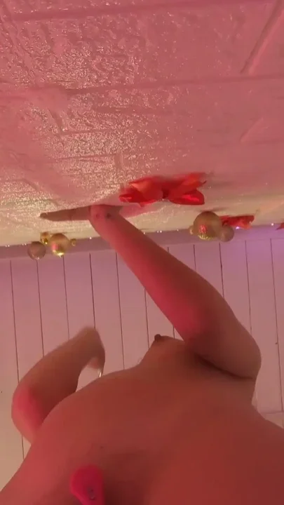The dick melts without hiding its delight AllMyLinks MIsssVikki Clip 1