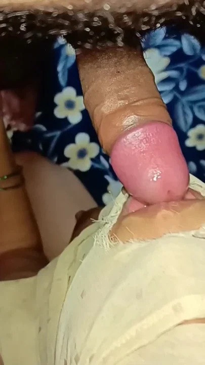 Bhabhi I land chusa aur pura mal Pi liya Clip 2