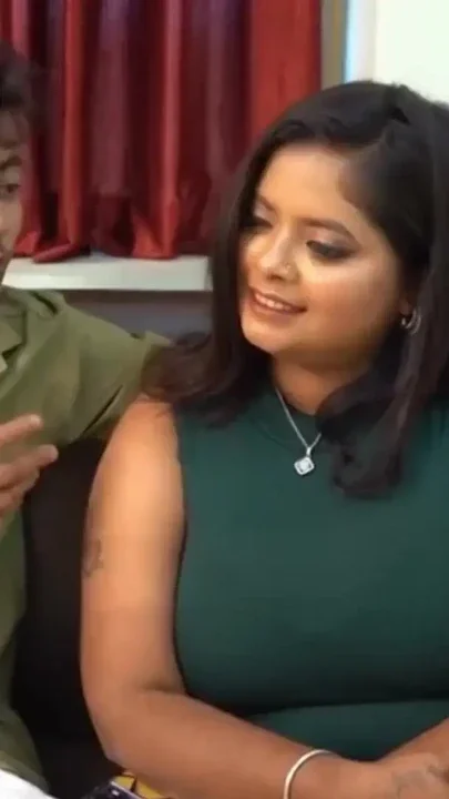 Paroshi Auntu Clip 2