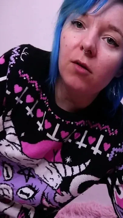 Jealous GF Gives You a Handy