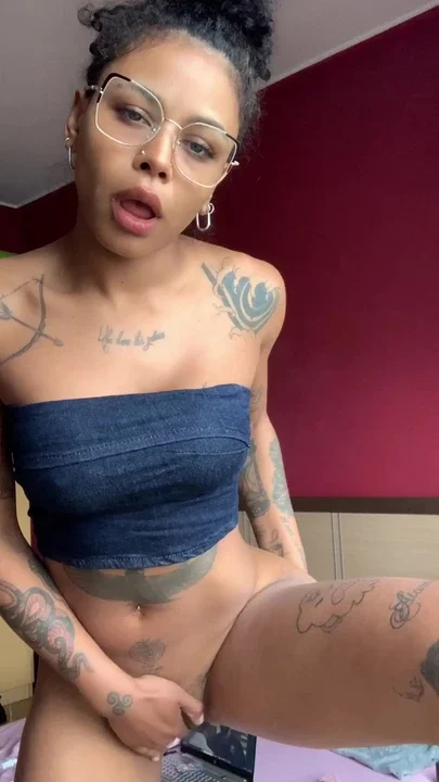 slut latina masturbation video exposed