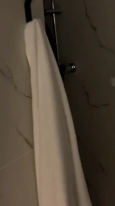 Dirty Pussy Shower Time