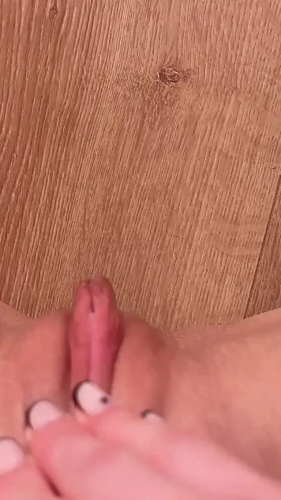 Extremely Wet Slimy Pussy Close up POV She Smells Absolutely Gorgeous