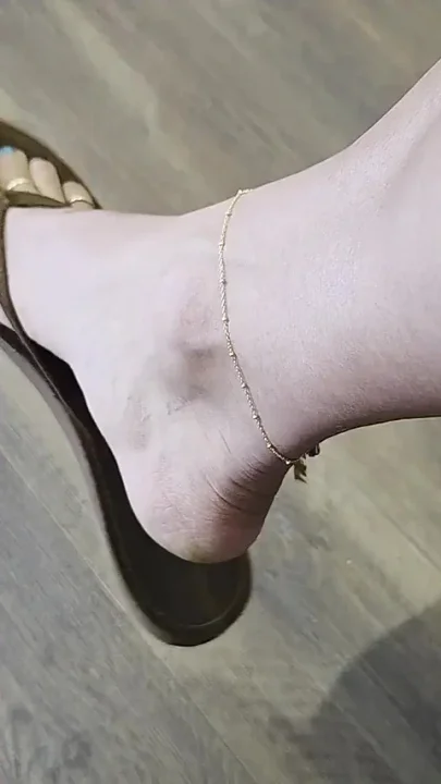 Dangling Flipflop with Sweaty Feet