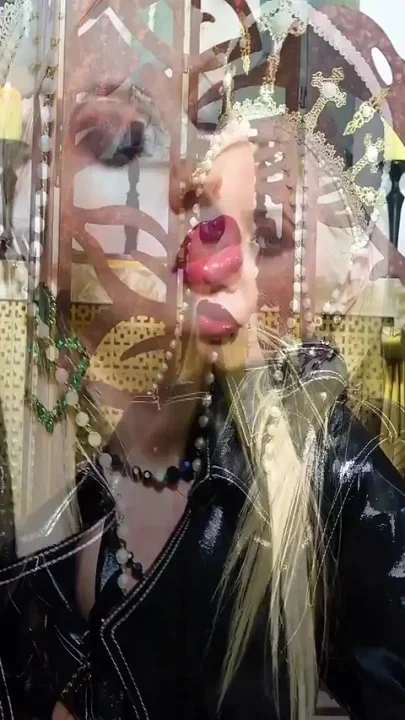 Succubus Kiss
