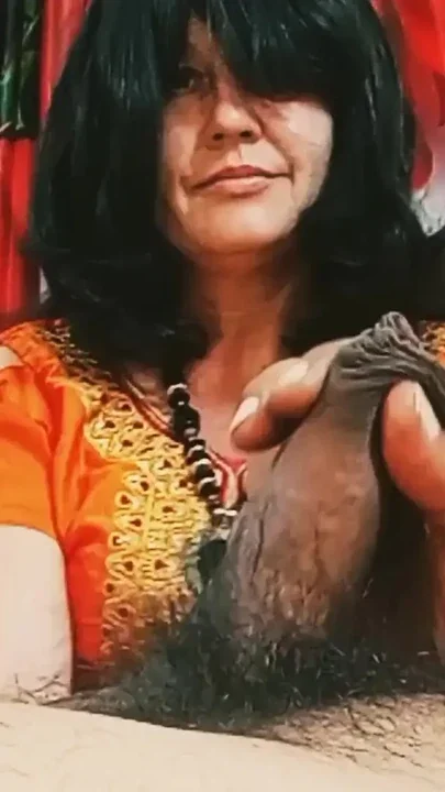Wonderful Woman Clip 1