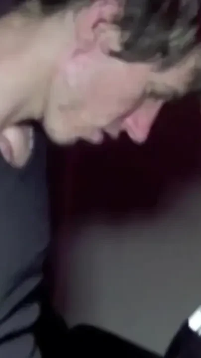 Christian fucked by Adrien in a sling